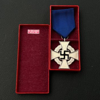 25-Year Long Service Award for civilian officials  Original case