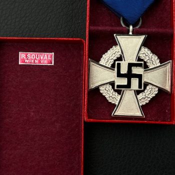 25-Year Long Service Award for civilian officials  Original case