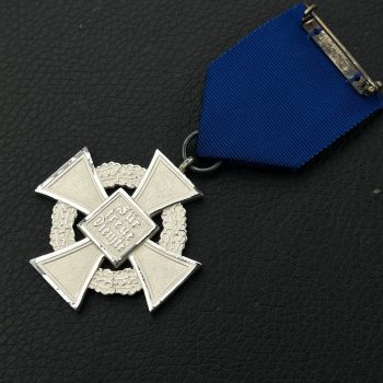 25-Year Long Service Award for civilian officials  Original case