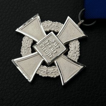 25-Year Long Service Award for civilian officials  Original case