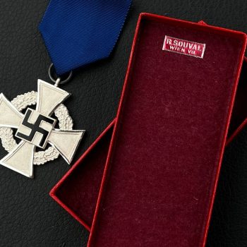 25-Year Long Service Award for civilian officials  Original case