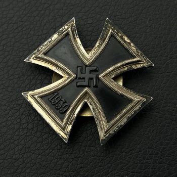 Iron Cross 1939 1st Class [Alois Rettenmaier], 16, L/59 Screw fastening