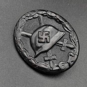 Wound Badge 1939 (second type) in black [Wilhelm Deumer K.G.] Counter-relief