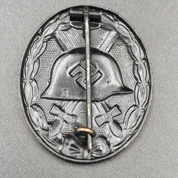 Wound Badge 1939 (second type) in black [Wilhelm Deumer K.G.] Counter-relief