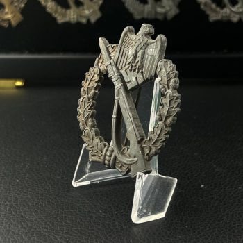 Infantry Assault Badge in silver [Wilheim Hobacher]