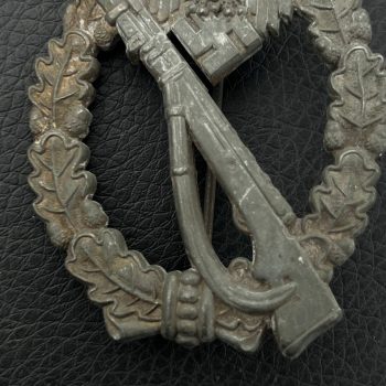 Infantry Assault Badge in silver [Wilheim Hobacher]