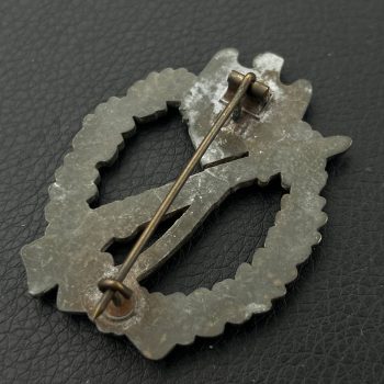 Infantry Assault Badge in silver [Wilheim Hobacher]