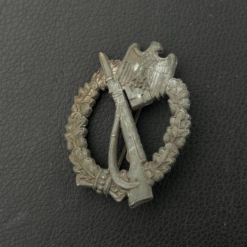 Infantry Assault Badge in silver [Wilheim Hobacher]
