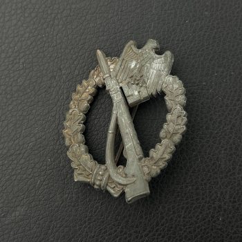 Infantry Assault Badge in silver [Wilheim Hobacher]