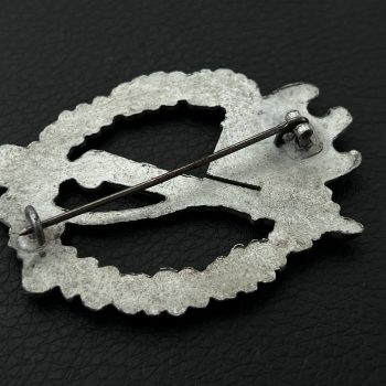 Infantry Assault Badge in silver