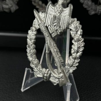 Infantry Assault Badge in silver [E. F. Wiedmann]