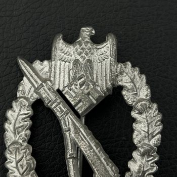 Infantry Assault Badge in silver [E. F. Wiedmann]