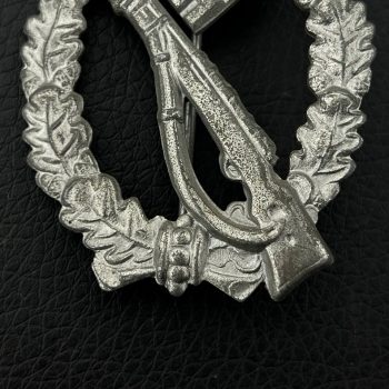 Infantry Assault Badge in silver [E. F. Wiedmann]