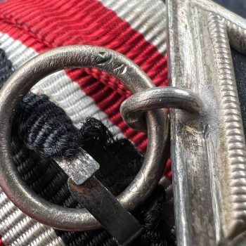 Iron Cross 1939 2nd Class    / Single medal block.