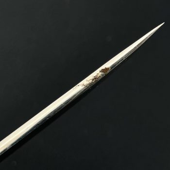 Naval Officer's Dirk, 1883     (without the flower-shaped screw)