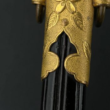 Naval Officer's Dirk, 1883     (without the flower-shaped screw)