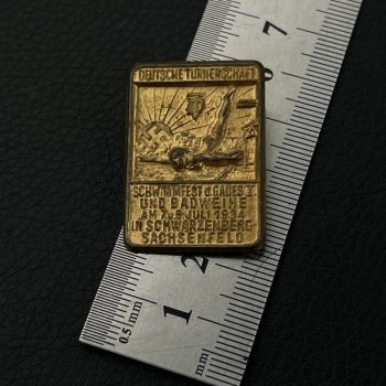      Sports Festival Badge of swimming (1935)    