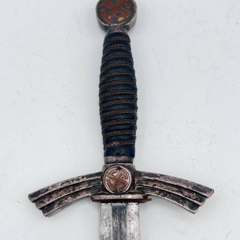 Luftwaffe Dagger, Model 1935 (nickel-silver fittings) [Carl Eickhorn] Maker's mark- Squirrel in a Double Oval (pre-1936) Affordable 