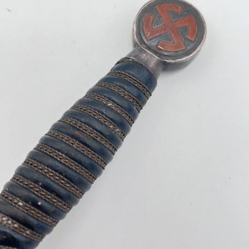 Luftwaffe Dagger, Model 1935 (nickel-silver fittings) [Carl Eickhorn] Maker's mark- Squirrel in a Double Oval (pre-1936) Affordable 