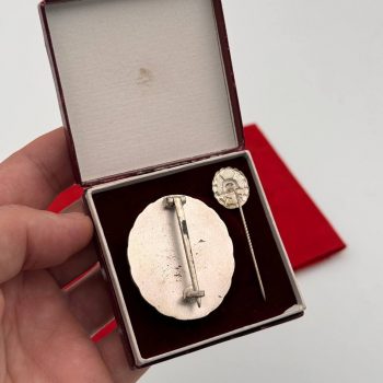 Wound Badge 1939 (first type, Condor Legion) in silver Solid Set: original case, dress miniature
