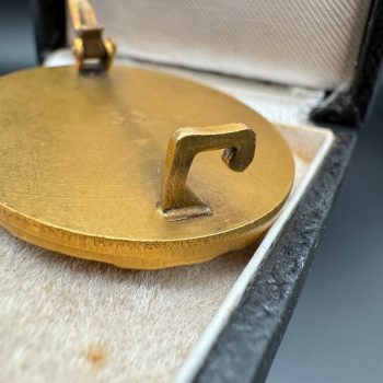 Wound Badge 1939 (second type) in gold [Hauptmünzamt] Mint Original case