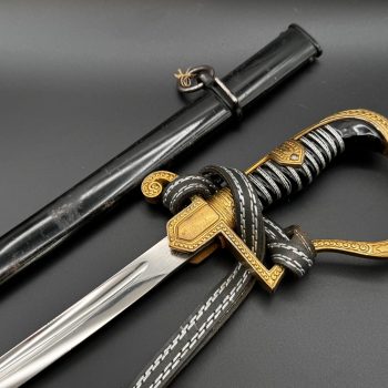 Officer sword of Third Reich  [Carl Eickhorn]   Field Marshal Series “Derfflinger” No. 1735