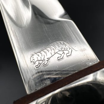 Parade dagger of the fire brigade, 1933 model standard blade [Tiger] Brand mark Mint 