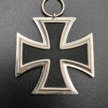 Iron Cross 1939 2nd Class [Klein & Quenzer], 65, L/26   / Original case. Set with a field spang.