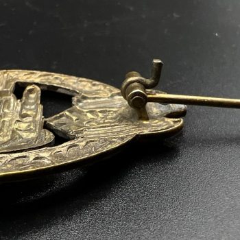 Panzer Badge in bronze [F. W. Assmann & Söhne] Counter-relief    