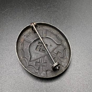 Wound Badge 1939 (second type) in black [Overhoff & Cie.]     