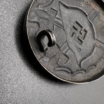 Wound Badge 1939 (second type) in black [Overhoff & Cie.]     