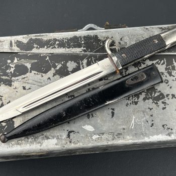 NCO Dress Bayonet, 1933–1945  [AESCULAP-WERKE JETTER&SCHEERER TUTTLINGEN]  Double brand mark