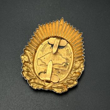 Badge of honor in gold 