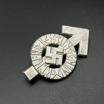   Sport Badge of HJ model 1934 in silver    [GUSTAV BREHMER]  RZM code: M1/101 Numbered - 228531