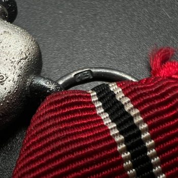 Medal for the Winter Campaign in the East 1941/42 [Gustav Brehmer] Stamp - 13  