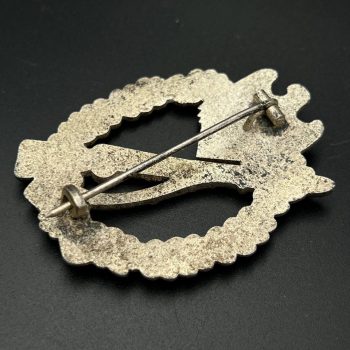 Infantry Assault Badge in silver      