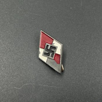      HJ Sports Competition Badge, 1939 [HILLENBRAND & BRÖER]  RZM code: M9/89 Set with HJ Membership Badge