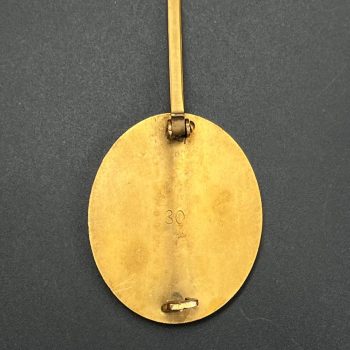 Wound Badge 1939 (second type) in gold [Hauptmünzamt]     Original case