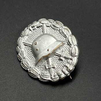 Wound Badge 1918 in silver      