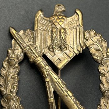 Infantry Assault Badge in silver [Alois Rettenmaier] Solid    