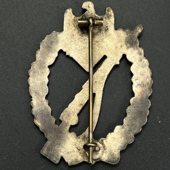 Infantry Assault Badge in silver [Alois Rettenmaier] Solid    