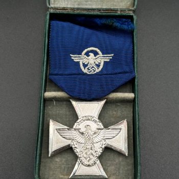 18-Year Long Service Award in the police   Original case