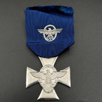 18-Year Long Service Award in the police   Original case
