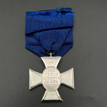 18-Year Long Service Award in the police   Original case