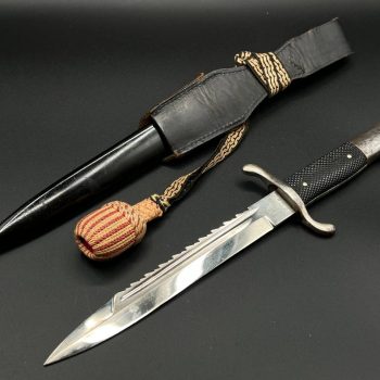 Parade dagger of the fire brigade, 1933 model saw back [Carl Eickhorn] Brand mark  