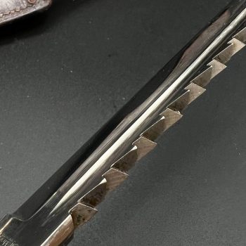 Parade dagger of the fire brigade, 1933 model saw back [Carl Eickhorn] Brand mark  