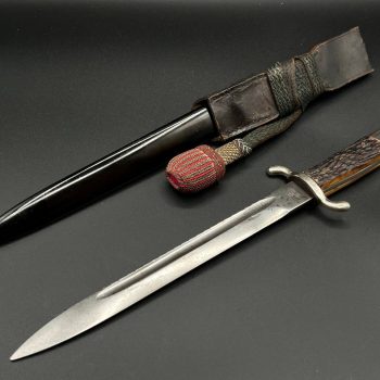 Parade dagger of the fire brigade, 1933 model saw back [Robert Klaas] Brand mark  Stag Grip