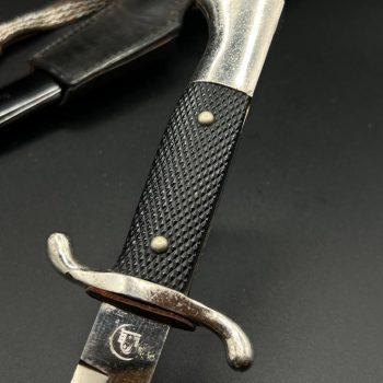 Parade dagger of the fire brigade, 1933 model saw back [Linnenbrugger & Ellermann] Brand mark  