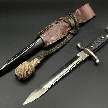 Parade dagger of the fire brigade, 1933 model saw back [Carl Eickhorn] Brand mark  