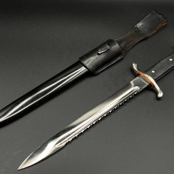 Parade dagger of the fire brigade, 1933 model saw back [Carl Eickhorn] Brand mark  